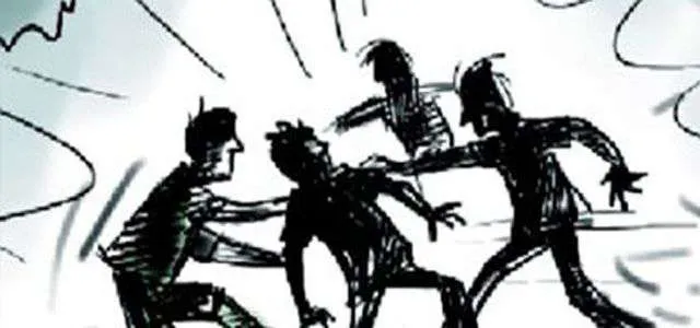 ଇମ୍ଫାଲରେ ପିଲାଚୋରି ଗୁଜବ : ଦୁଇଜଣଙ୍କୁ ପିଟିପିଟି ଦରମରା କଲେ