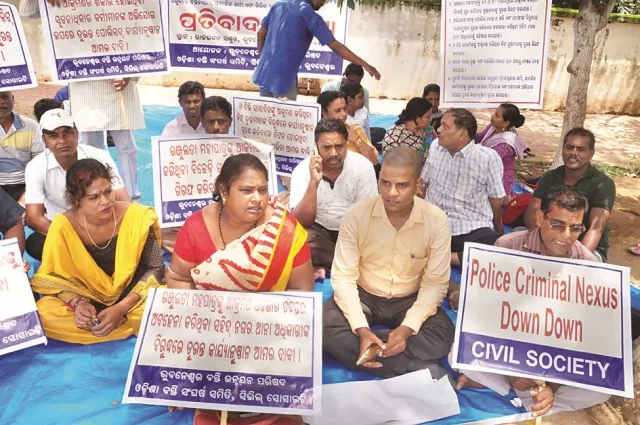 ସାମାଜିକ କର୍ମୀଙ୍କୁ ଆକ୍ରମଣ ପ୍ରତିବାଦରେ ସିଭିଲ ସୋସାଇଟିର ଧାରଣା