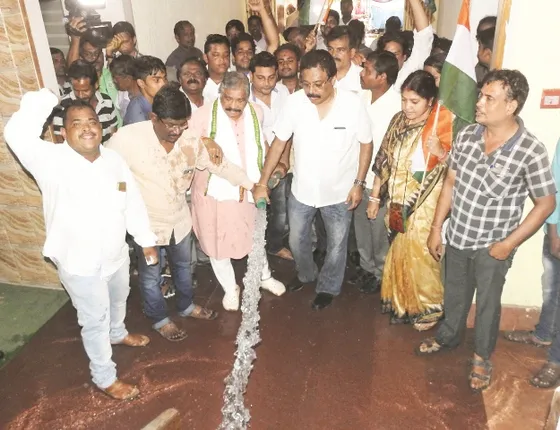 ଭାସିଲା ଏନ୍‌ଏଚ୍‌ଏଆଇ କାର୍ଯ୍ୟାଳୟ