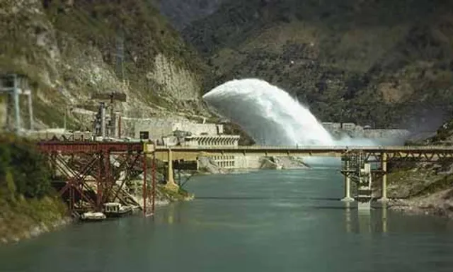 ସିନ୍ଧୁନଦୀରେ ପାକ ନିର୍ମାଣ କରୁଛି ନଦୀବନ୍ଧ, କିନ୍ତୁ କୌଣସି ଅନ୍ତର୍ଜାତୀୟ ବ୍ୟାଙ୍କ ଋଣ ଦେବାକୁ ରାଜି ହେଉନାହାନ୍ତି, କାରଣ ଜାଣନ୍ତୁ