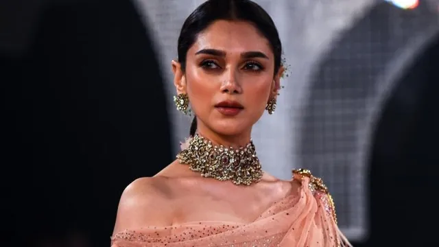 ବଲିଉଡ୍‌ ଅଭିନେତ୍ରୀ ଆଦିତି ରାଓ ହାଇଦରୀଙ୍କ ଖୁଲାସା : କ୍ୟାରିୟର ଆରମ୍ଭରେ ମୁଁ ମଧ୍ୟ କାଷ୍ଟିଙ୍ଗ କାଉଚ୍‌ର ଶିକାର ହୋଇଥିଲି