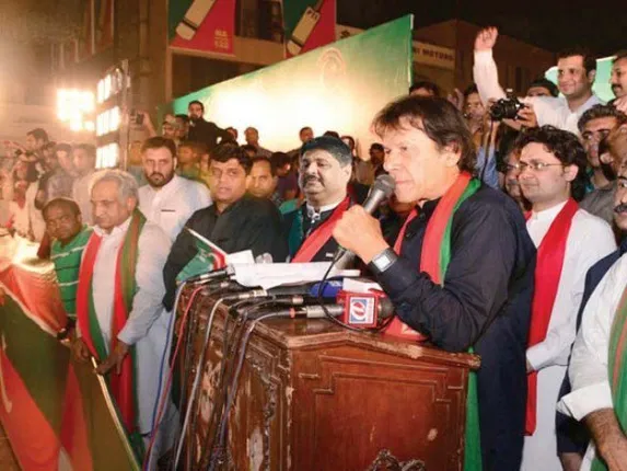 ପାକିସ୍ତାନରେ ଆଜି ନିର୍ବାଚନ:ଇମ୍ରାନଙ୍କ ପଛରେ ସେନାର ସମର୍ଥନ