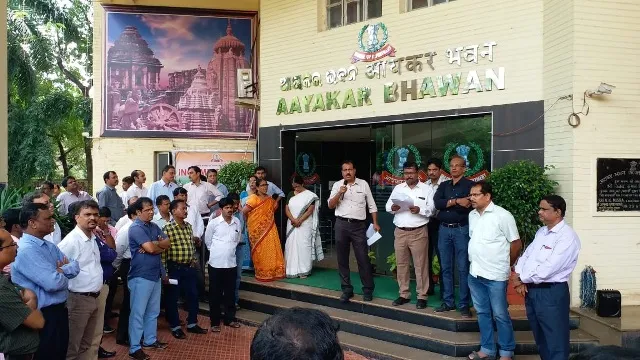 ଆୟକର ଦିବସ ପାଳନ କରିବେନି ଆୟକର କର୍ମଚାରୀ