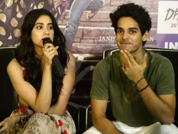 ପ୍ରମୋସନ୍‌ ସମୟରେ ‘ଧଡ଼କ’ର କ୍ଲାଏମାକ୍ସ ବିଷୟରେ କହିଦେଲେ ଜାହ୍ନବୀ, ଜାଣନ୍ତୁ ସିନେମାର ଲାଷ୍ଟ୍‍ ସିନ୍‌ କ’ଣ?