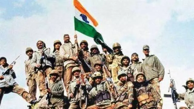 କାର୍ଗିଲ୍‌ ଯୁଦ୍ଧର ୧୯ଶ ବାର୍ଷିକୀ ଅବସରରେ ବୀର ସହିଦଙ୍କୁ ଜାତିର ଶ୍ରଦ୍ଧାଞ୍ଜଳି