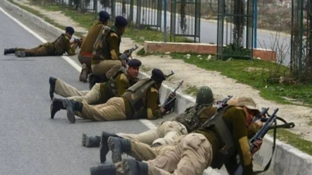 ଜମ୍ମୁ କଶ୍ମୀର: ସିଆରପିଏଫ୍‌ ଯବାନଙ୍କ ଉପରକୁ ଆତଙ୍କବାଦୀ ଆକ୍ରମଣ, ଜଣେ ଯବାନ ସହିଦ