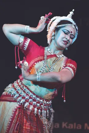 ଗୁରୁ ଦେବପ୍ରସାଦ ଦାସ ଫାଉଣ୍ଡେସନ୍‌ ପକ୍ଷରୁ ପରିପୂର୍ଣ୍ଣା