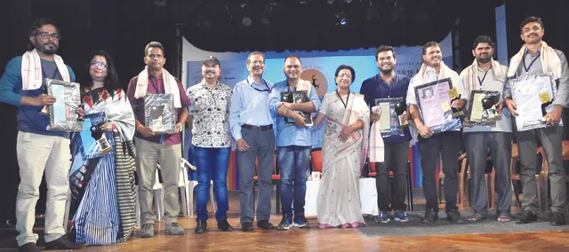 ୮ ପ୍ରତିଭାଙ୍କୁ ଟାଇମ୍‌ପାସ୍‌ ପୁରସ୍କାର