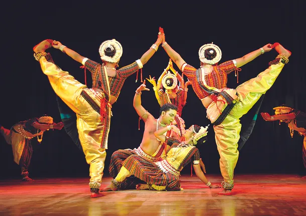 ନୃତ୍ୟନିଳୟ ପକ୍ଷରୁ ‘ସମର୍ପଣ ସମାରୋହ’