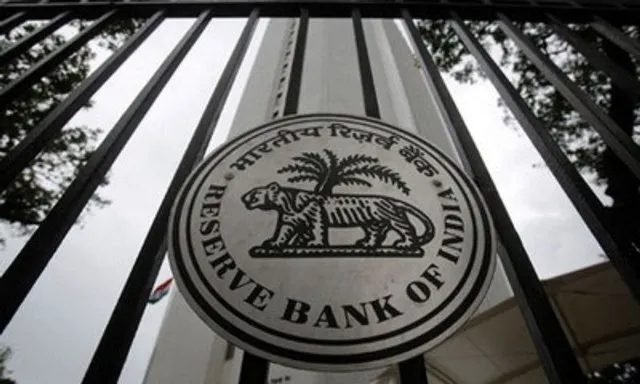 ଡଲାର ତୁଳନାରେ ଟଙ୍କା ୭୪ ଟପିଲା, ରେପୋହାର ଅପରିବର୍ତ୍ତିତ ରଖିଲା ରିଜର୍ଭ ବ୍ୟାଙ୍କ