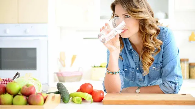 ପାଣି ପିଇବା ପୂର୍ବରୁ ଏହି ସବୁ ଦିଗ ପ୍ରତି ଧ୍ୟାନ ଦିଅନ୍ତୁ, ନଚେତ ହୋଇପାରେ ଗୁରୁତର ଶରୀର ଅସୁସ୍ଥ