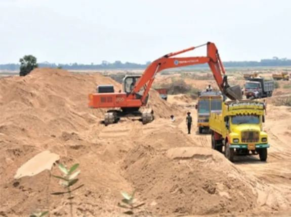 କୁଆଖାଇ ନଦୀରୁ ବେଆଇନ ବାଲି ଉଠାଣ ସୀମା ଚିହ୍ନଟ ହେବ