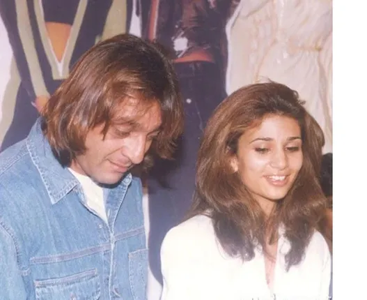 ଜେଲ୍‌ରେ ଥିବା ବେଳେ ହାଇଦ୍ରାବାଦର ମହାରାଜାଙ୍କ ନାତୁଣୀଙ୍କୁ ପ୍ରେମ କରୁଥିଲେ ସଞ୍ଜୟ ଦତ୍ତ