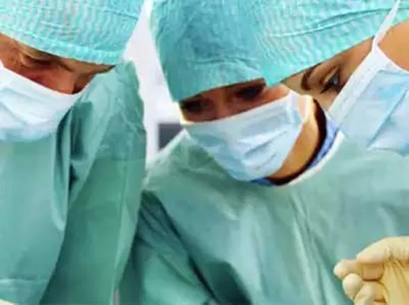 ୮ ବର୍ଷୀୟ ବାଳିକା ମସ୍ତିଷ୍କରୁ ବାହାରିଲା ୧୦୦ ଫିତାକୃମି ଅଣ୍ଡା