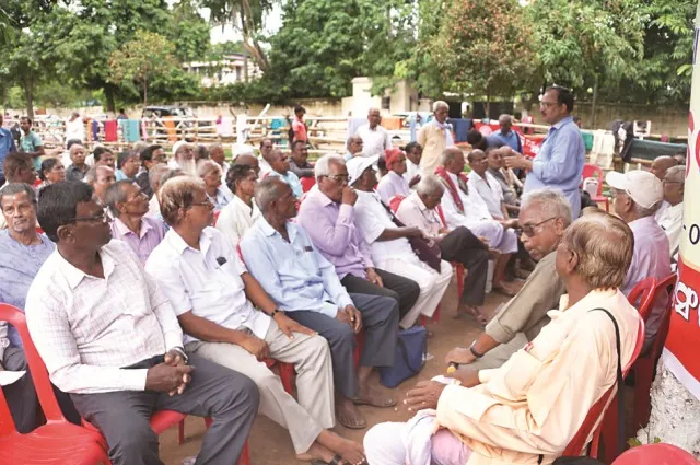 ଚିକିତ୍ସା ଭତ୍ତା ଦାବିରେ ଅବସରପ୍ରାପ୍ତ କର୍ମଚାରୀ ମହାସଂଘର ସମାବେଶ