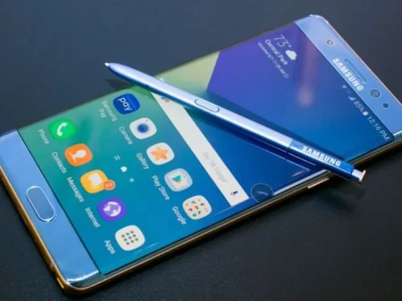 ସାମ୍‌ସଙ୍ଗ ଫୋନ ବ୍ୟବହାରକାରୀ ହୋଇଯାନ୍ତୁ ସାବଧାନ, ଆସୁଥିବା ଭାଇରସ ଆପଣଙ୍କ ଫଟୋ ଆଉ କାହାକୁ ପଠାଇପାରେ!