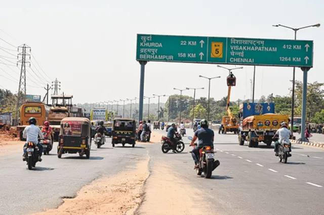 ସର୍ତକ ସୂଚନା ଲଗାଯିବ: ରାଜଧାନୀର ୫ ଛକକୁ  ବ୍ଲାକସ୍ପଟ୍‌ ଘୋଷଣା କଲା ପୁଲିସ