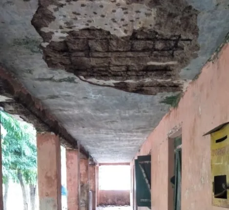ସତ୍ୟସାଇ ପ୍ରାଥମିକ ବିଦ୍ୟାଳୟ, ପୁଣି ଖଣ୍ଡ ଖଣ୍ଡ ହୋଇ ଖସୁଛି ତାଜା