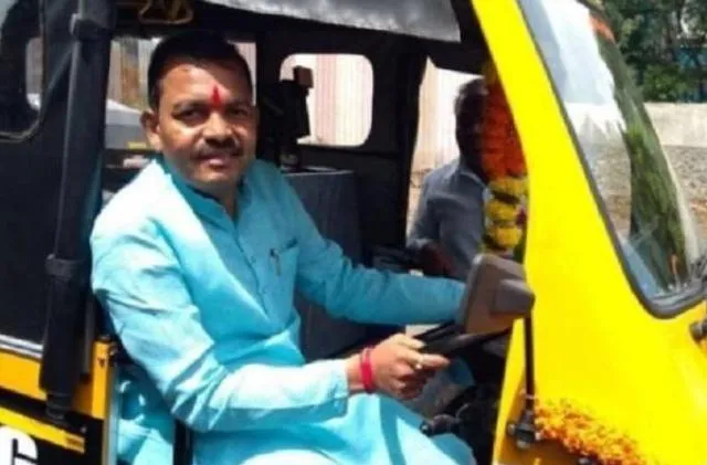 ଅଟୋ ରିକ୍ସା ଡ୍ରାଇଭର ମହାରାଷ୍ଟ୍ରର ନୂଆ ମେୟର