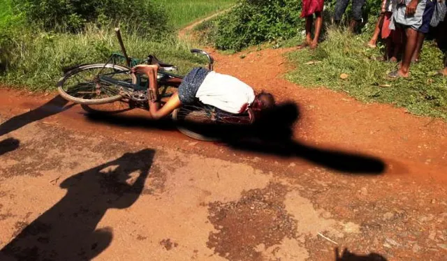 ବାରିପଦା: ଡାକିଲା, କଥା ହେଲା, ହାଣି ଦେଲା