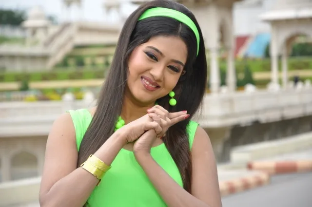 ବର୍ଷା ଖୋଲିଲେ ୟୁ-ଟ୍ୟୁବ୍‌ ଚାନେଲ୍‌