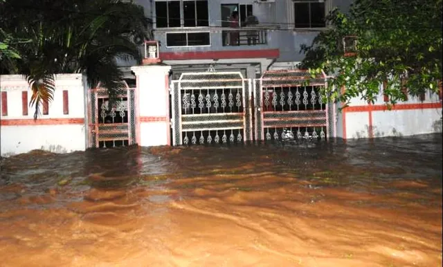 ଲଗାଣ ବର୍ଷା: କଟକ, ଖୋର୍ଦ୍ଧାର ଜିଲ୍ଲାର ସମସ୍ତ ସ୍କୁଲ ବନ୍ଦ, ଉତ୍କଳ ବିଶ୍ୱବିଦ୍ୟାଳୟର ସମସ୍ତ ପରୀକ୍ଷା ବାତିଲ