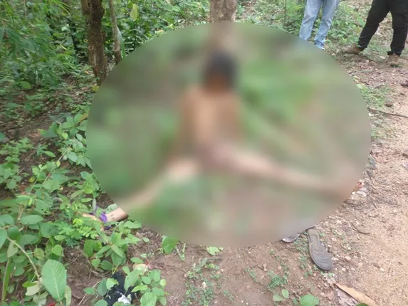 ଜଙ୍ଗଲରୁ ମହିଳାଙ୍କ ଉଲଗ୍ନ ଶବ ଉଦ୍ଧାର