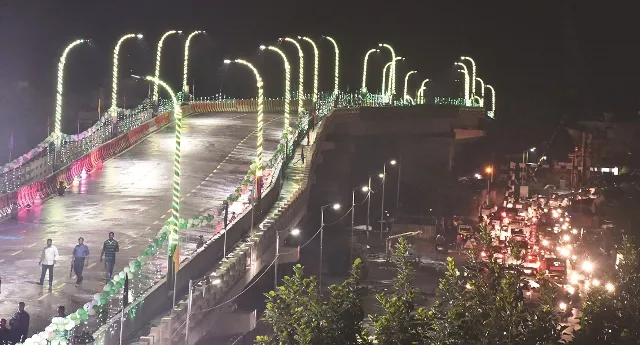 ଖୋଲିଲା ଲିଙ୍ଗରାଜ ରୋଡ୍‌ ଓଭରବ୍ରିଜ୍‌