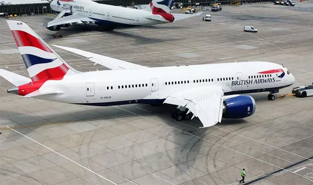 ଭାରତୀୟ ପରିବାରକୁ ବିମାନରୁ ଓହ୍ଲାଇଦେଲା ବ୍ରିଟିସ୍‌ ଏୟାରେଓ୍ଵଜ୍‌