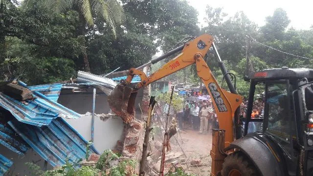 ସାଇନ୍ସ ପାର୍କ ବସ୍ତିରେ ଉଚ୍ଛେଦ