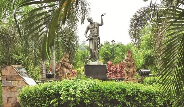 ପୂର୍ଣ୍ଣାଙ୍ଗ ରୂପ ନେଇ ପାରୁନି କେଳୁ ଚରଣ ପାର୍କ : ପାର୍କରେ ଶୌଚାଳୟର ସୁବିଧା ନାହିଁ, ଅଧିକାଂଶ ଅଞ୍ଚଳ ଜଙ୍ଗଲ ହୋଇ ରହିଛି