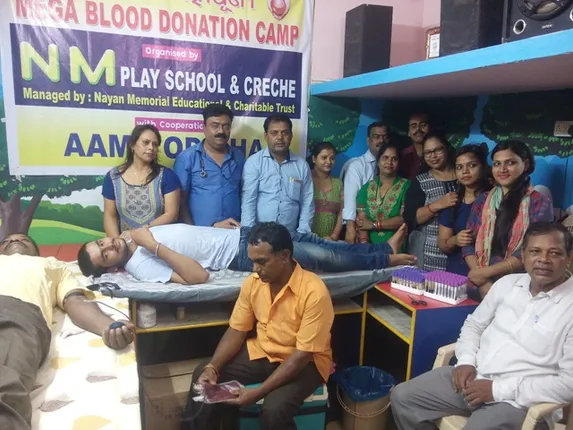 ଏନ୍‌ଏମ୍‌ ପ୍ଲେ ସ୍କୁଲରେ ରକ୍ତଦାନ ଶିବିର