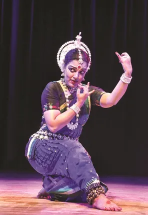 ମନୀଷାଙ୍କ ଏକକ ଓଡ଼ିଶୀ ନୃତ୍ୟ