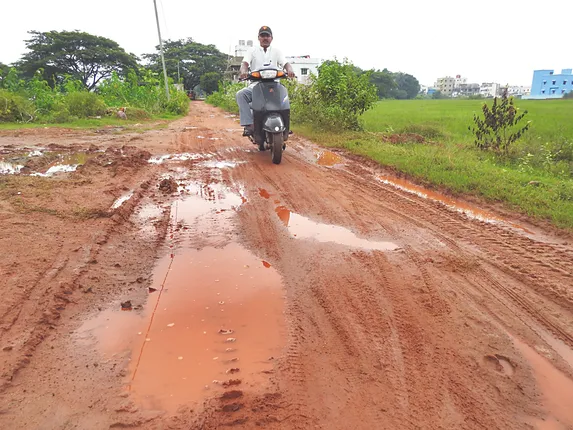 ରାଜଧାନୀରେ ରୁହନ୍ତି, ରାଜଧାନୀର ନୁହନ୍ତି