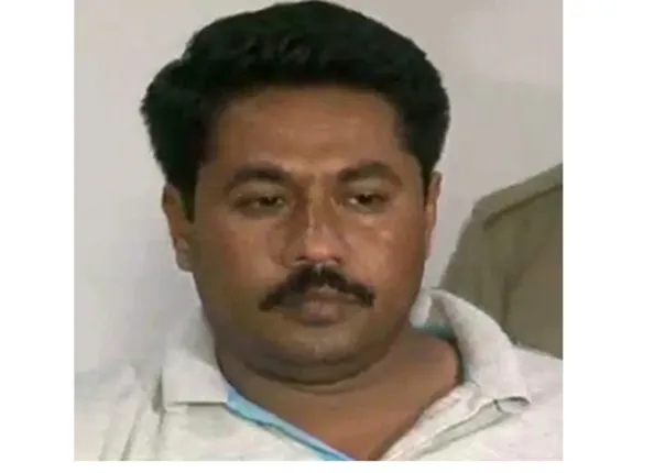 ଶିଖାପାଲି ଆବାସିକ ସ୍କୁଲ ଛାତ୍ରୀ ମୃତ୍ୟୁ ଘଟଣା: ପ୍ରଧାନଶିକ୍ଷକ ସମେତ ୫ ନିଳମ୍ବିତ