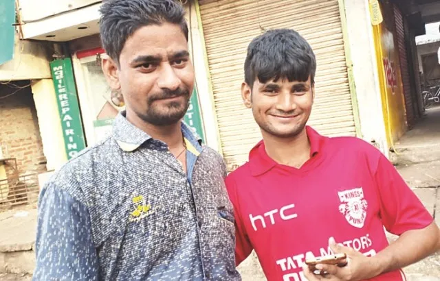 ଦିବ୍ୟାଙ୍ଗଙ୍କ ନିଆରା ବନ୍ଧୁତ୍ୱ, ଭିଡ଼ିଓ କଲିଂ ଯୋଡ଼ିଛି ସଂପର୍କ