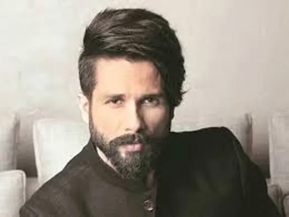 ‘ଉର୍ବଶୀ ଉର୍ବଶୀ....’ଗୀତରେ ଶାହିଦ୍‌ କପୁରଙ୍କ ସହ ଏହି ନାୟିକାଙ୍କ ଜବରଦସ୍ତ ଡ୍ୟାନ୍ସ