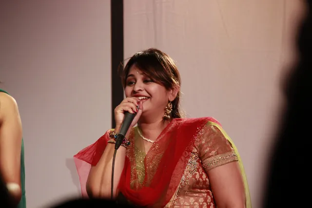 ‘ଜିସ୍‌ ନମ୍ବର ପେ ଆପ୍‌ ବାତ୍‌ କରନା ଚାହତେ ହେଁ ଓ ଅଭି ବ୍ୟସ୍ତ ହେ’; ଏହି କଣ୍ଠସ୍ୱର ଖାଲି ଫୋନ୍‌ରେ ନୁହେଁ, ଅନେକ ସ୍ଥାନରେ କରୁଛି ଲୋକଙ୍କୁ ମତୁଆଲା