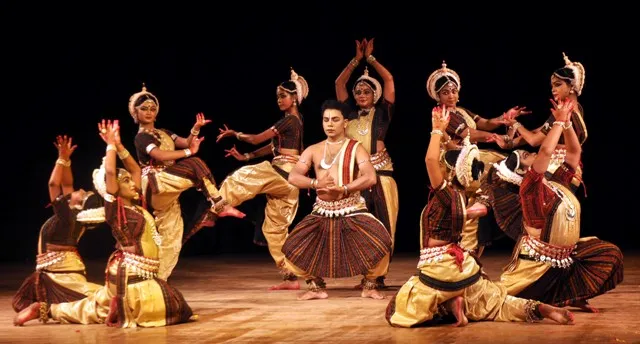 ‘ଭାରତୀୟ ସାଂସ୍କୃତିକ ସମ୍ବନ୍ଧ ପରିଷଦ’ ଓ ଓଡ଼ିଆ ଭାଷା, ସାହିତ୍ୟ, ସଂସ୍କୃତି ବିଭାଗ ପକ୍ଷରୁ ଆୟୋଜିତ ସାଂସ୍କୃତିକ ସଂଧ୍ୟାରେ ନୃତ୍ୟରେ ସରସ୍ୱତୀ ବନ୍ଦନା