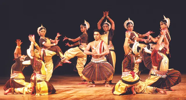 ନୃତ୍ୟରେ ସରସ୍ୱତୀ ବନ୍ଦନା