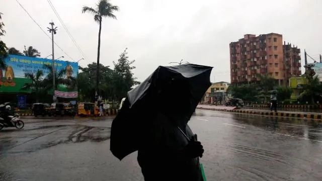 ଲଗାଣ ବର୍ଷାରେ ଉପକୂଳ ଓଡ଼ିଶାର ଜନଜୀବନ ଅସ୍ତବ୍ୟସ୍ତ