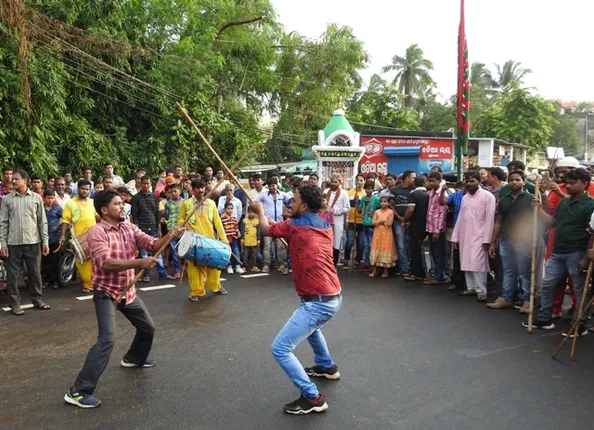 ମହରମ୍‌ ଅବସରରେ ରାଜଧାନୀରେ ତାଜିଆ ଶୋଭାଯାତ୍ରା । (ଫଟୋ - ବିଭୂତି)