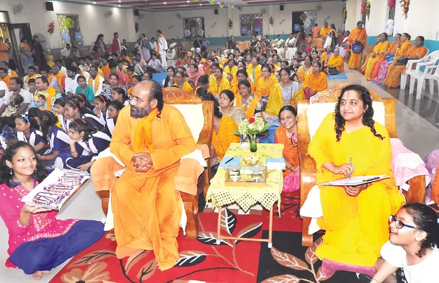 ବ୍ରଜ ଗୋପିକା ସେବା ମିସନ୍‌ ପକ୍ଷରୁ ପୁରସ୍କାର ବିତରଣ ଉତ୍ସବ