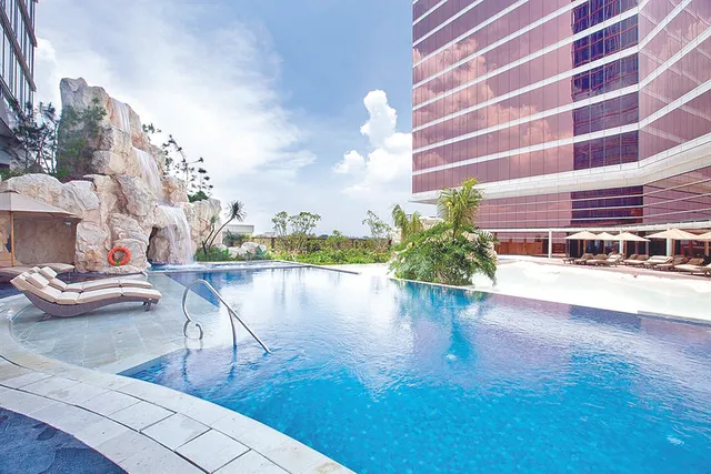 ବିଭିନ୍ନ ରାଜ୍ୟରେ ସରକାରଙ୍କ ନିୟନ୍ତ୍ରଣକୁ ଗଲା‌ ଷ୍ଟାର ହୋଟେଲ୍‌: ପାଲଟିଲା ଆଇସୋଲେସନ୍‌ ୱାର୍ଡ, କ୍ବାରାଣ୍ଟିନ ସେଣ୍ଟର