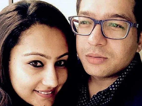 ପେଟିଏମ୍ ମୁଖ୍ୟଙ୍କୁ ବ୍ଲାକ୍‌ମେଲିଂ: କିଭଳି ଧରାପଡ଼ିଲା ଷଡ଼୍‌ଯନ୍ତ୍ର?