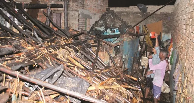 ମକରବା ସାହିରେ ଅଗ୍ନିକାଣ୍ଡ : ଜଳିଗଲେ ଦିବ୍ୟାଙ୍ଗ ନାବାଳିକା