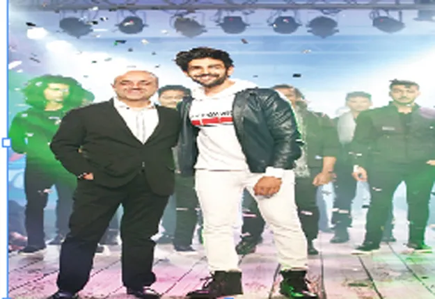 ‘ମୁଫ୍‌ତି’ର ନୂଆ ପୋଷାକ ସମ୍ଭାର