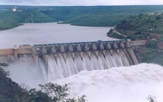 ହୀରାକୁଦ ଜଳସ୍ତର ୬୦୦ ଫୁଟ ଛୁଇଁବ!