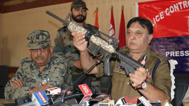 ଆମେରିକା ସୈନ୍ୟଙ୍କ ଚୋରୀ ହୋଇଥିବା ସ୍ନାଇପର ରାଇଫଲ ବ୍ୟବହାର କରୁଛନ୍ତି ପାକିସ୍ତାନ ସେନା, ଆତଙ୍କବାଦୀ