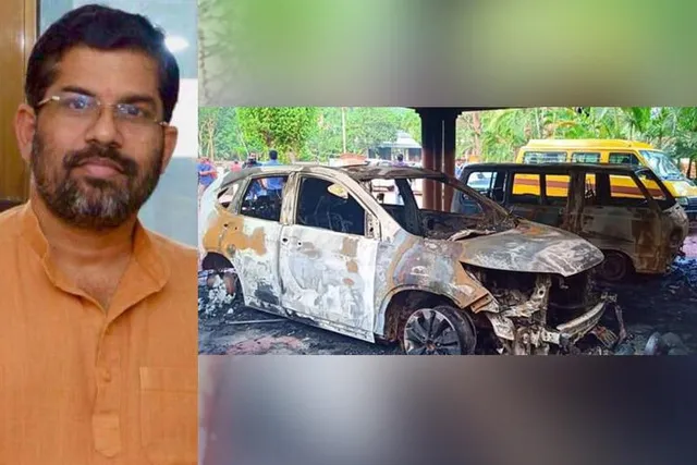 ସାବରିମାଲା ବିବାଦ: ସ୍ୱାମୀ ସନ୍ଦିପାନନ୍ଦ ଗିରିଙ୍କ ଅଶ୍ରମରେ ଆକ୍ରମଣ, ଜଳିଗଲା ୩ଟି ଗାଡ଼ି